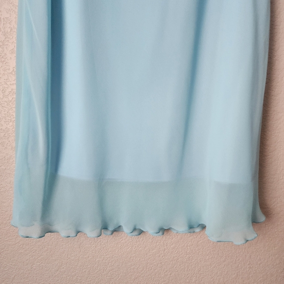 VINTAGE Y2K Lettuce Hem midi skirt pull on in baby blue - Picture 6 of 6